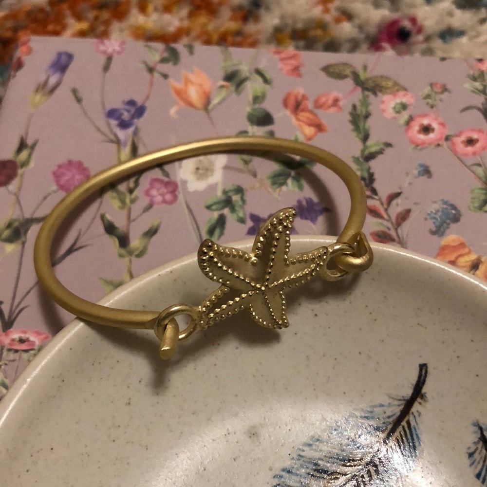 Gold starfish bangle